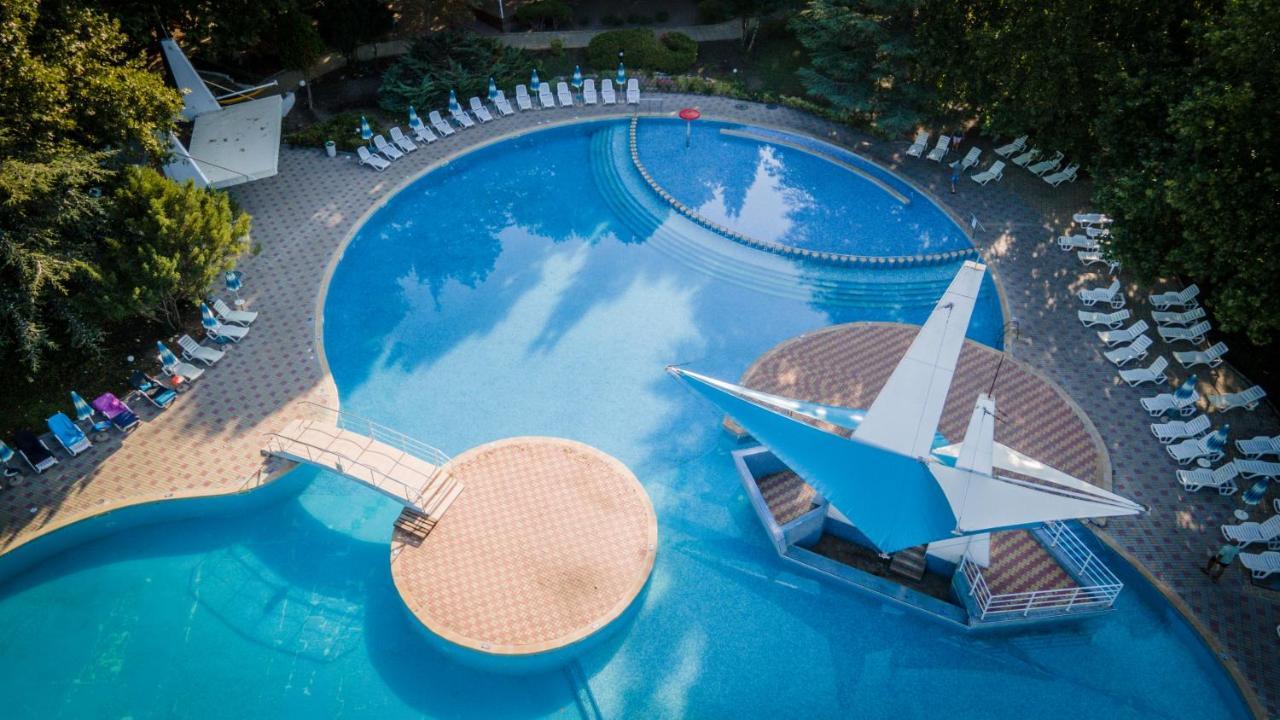 Hotel Ralitsa Aquaclub 알베나 외부 사진